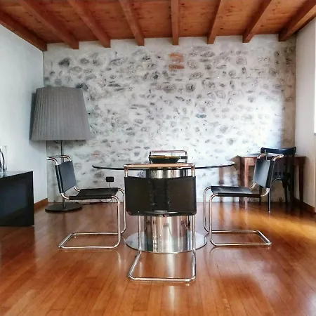 Loft7 Ferienhaus Como